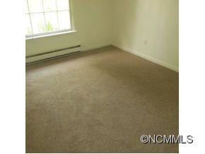  - Photo 3