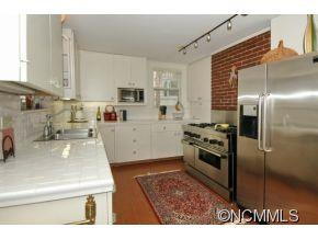 76 Kimberly Avenue - Photo 6
