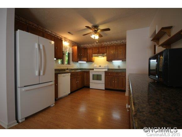 134 Sunrise Lane - Photo 2