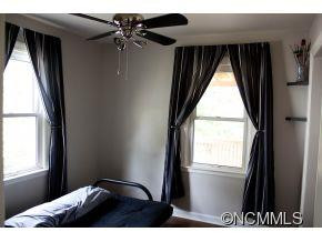 33 Skyland Circle - Photo 18