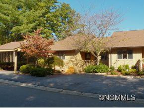 803 RED OAK DRIVE