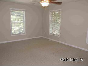 712 Hollow Log Lane - Photo 18