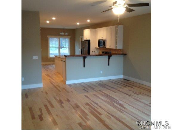 323 Wilson Ave - Photo 21