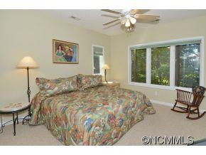358 Presidential Drive - Photo 13
