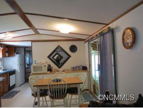 1433 Flat Creek Valley Road - Photo 4
