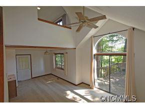 37 Country Road - Photo 5
