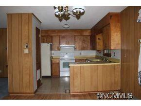 44 Fairway Hills Drive - Photo 9