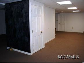 252 Haywood Knolls Drive - Photo 18