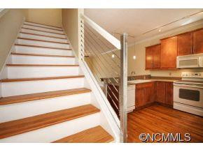 33A Clyde Street - Photo 2