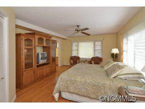 405 Winchester Creek Road - Photo 12
