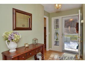 405 Winchester Creek Road - Photo 4