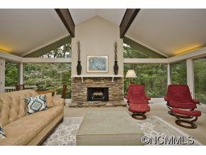 781 Cardinal Drive - Photo 3