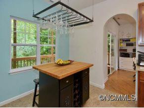 173 CLEAR CREEKSIDE DRIVE - Photo 5