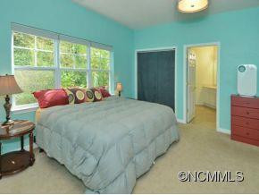 173 CLEAR CREEKSIDE DRIVE - Photo 8