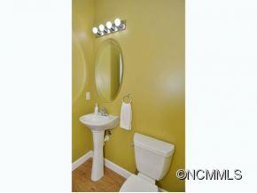 173 CLEAR CREEKSIDE DRIVE - Photo 9