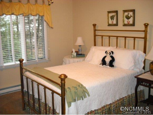 44 Hollybrook Drive - Photo 10