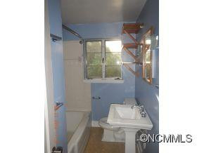 26 North Buncombe School Road - Photo 14