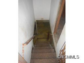 26 North Buncombe School Road - Photo 16