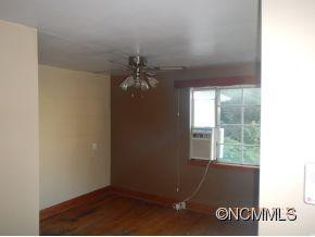 26 North Buncombe School Road - Photo 7