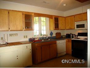 6 RED APPLE DRIVE - Photo 9