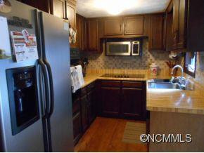 26 Lone Wolfe - Photo 2
