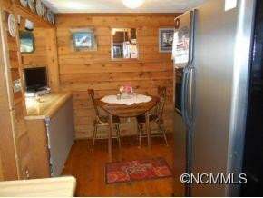 26 Lone Wolfe - Photo 3