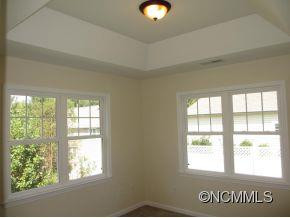 9 Zonna Court - Photo 8