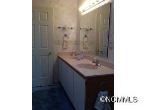 40 Meadow Dr. - Photo 15