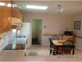 40 Meadow Dr. - Photo 10