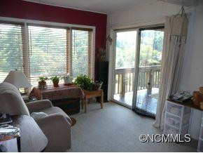 423 Crowfields Drive - Photo 17