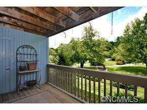 87 Willow Road  D-5 - Photo 11