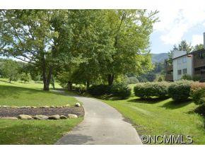 87 Willow Road  D-5 - Photo 13