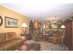 87 Willow Road  D-5 - Photo 3