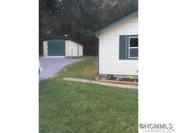 1503 Newfound Road - Photo 2