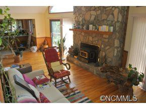 1863 Barnard Road - Photo 2