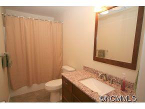 726 W Pine Street - Photo 15