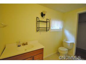 835 Forest St. - Photo 9