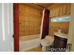 835 Forest St. - Photo 10