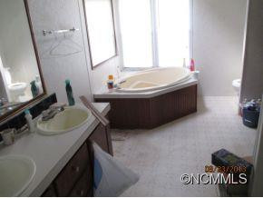 482 Newfound Road - Photo 4