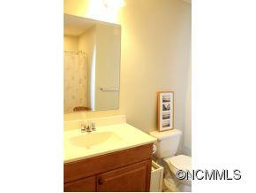 8 Sheppard Dr - Photo 16