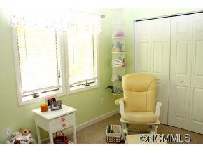 8 Sheppard Dr - Photo 17