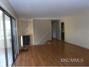 400 Eastview Drive - Photo 6