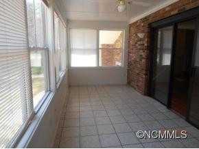 400 Eastview Drive - Photo 10