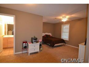 103 Noble - Photo 13