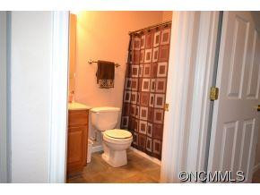 103 Noble - Photo 18