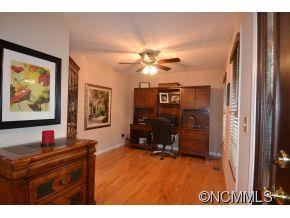 103 Noble - Photo 5