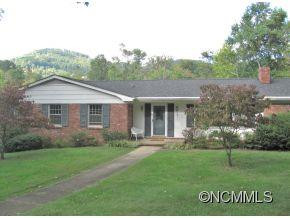 7 Carjen Avenue