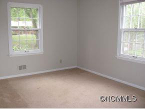7 Carjen Avenue - Photo 12