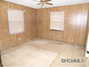 1208 Island Ford Road - Photo 4
