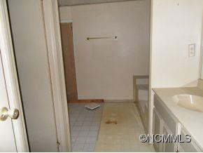 1208 Island Ford Road - Photo 5